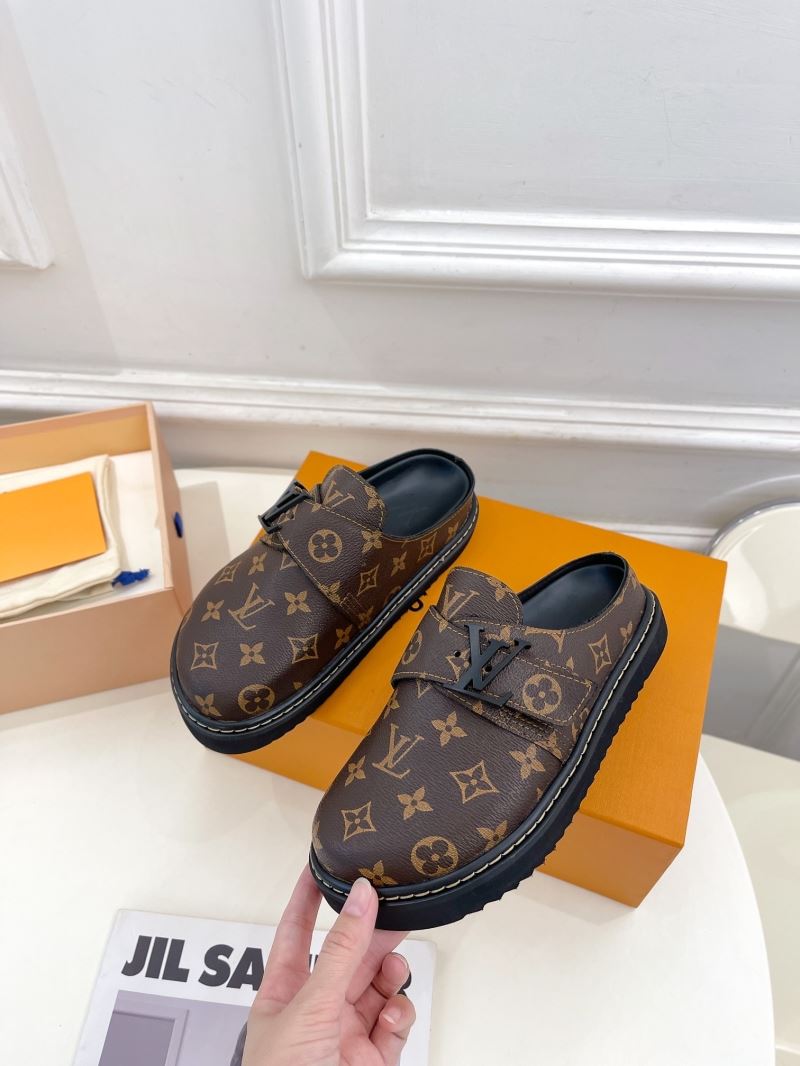 Louis Vuitton Slippers